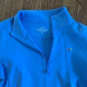 Vineyard Vines 1/4 zip woman’s M sweatshirt
